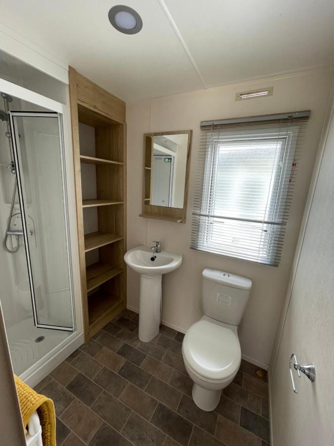 Beautiful 3-Bed Caravan Situated On Lakeland Haven グレンジ・オーバー・サンズ エクステリア 写真